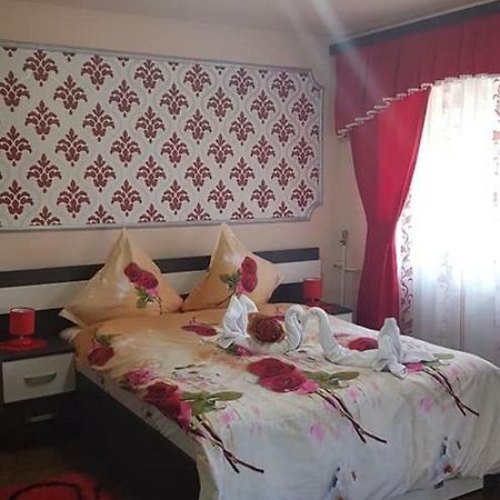 Garsoniera Lorelai Băile Felix Екстериор снимка